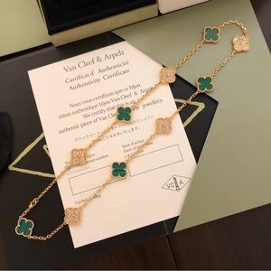 Van Cleef & Arpels Gold and Green Clover Bracelet